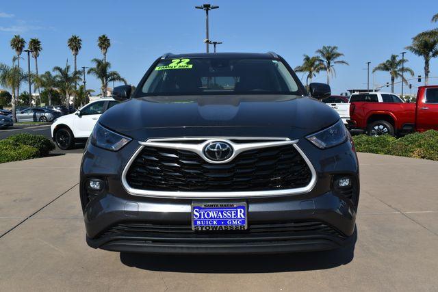 Used 2022 Toyota Highlander XLE with VIN 5TDGZRAHXNS541350 for sale in Santa Maria, CA