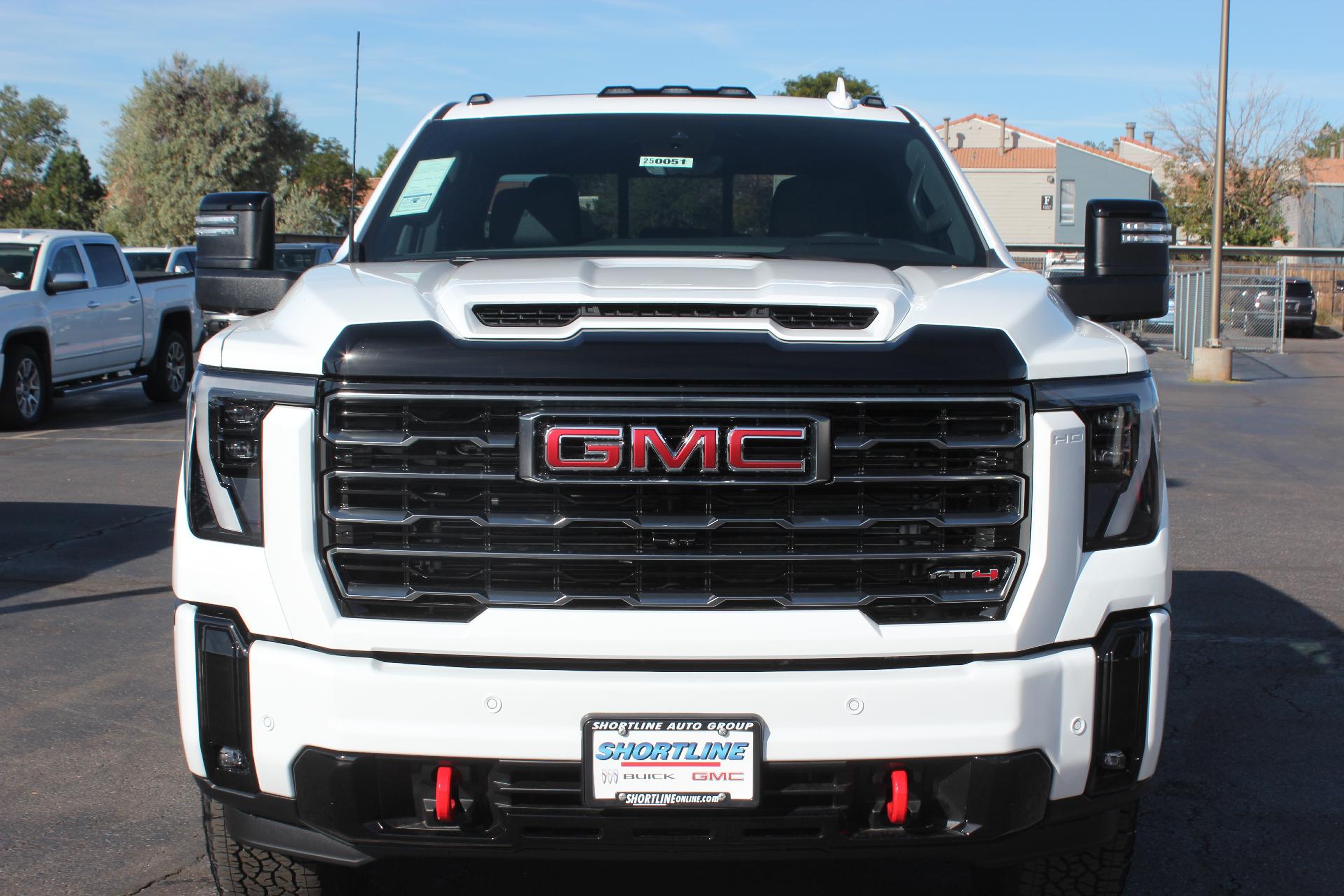 2025 GMC Sierra 2500 HD Vehicle Photo in AURORA, CO 80012-4011