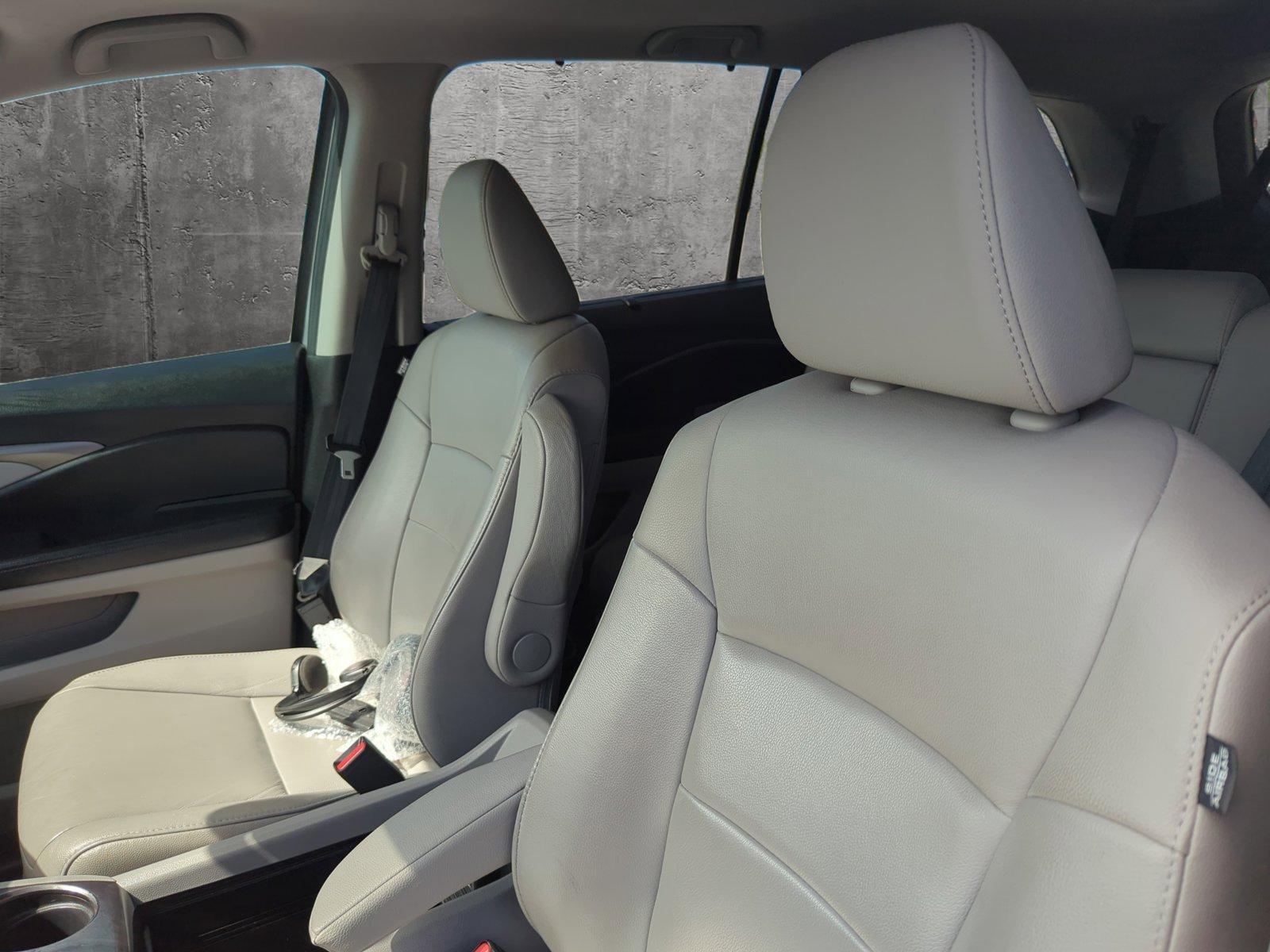 2019 Honda Pilot Vehicle Photo in Memphis, TN 38133