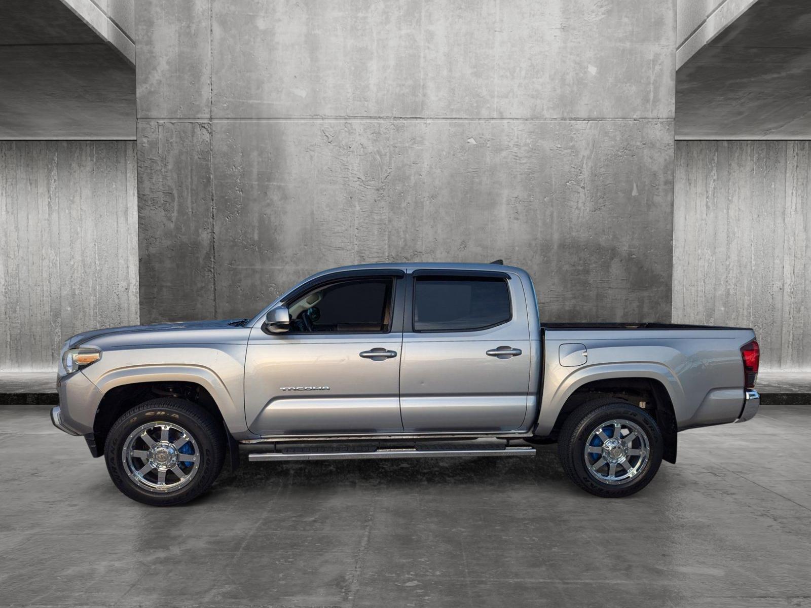 2019 Toyota Tacoma 2WD Vehicle Photo in Davie, FL 33331