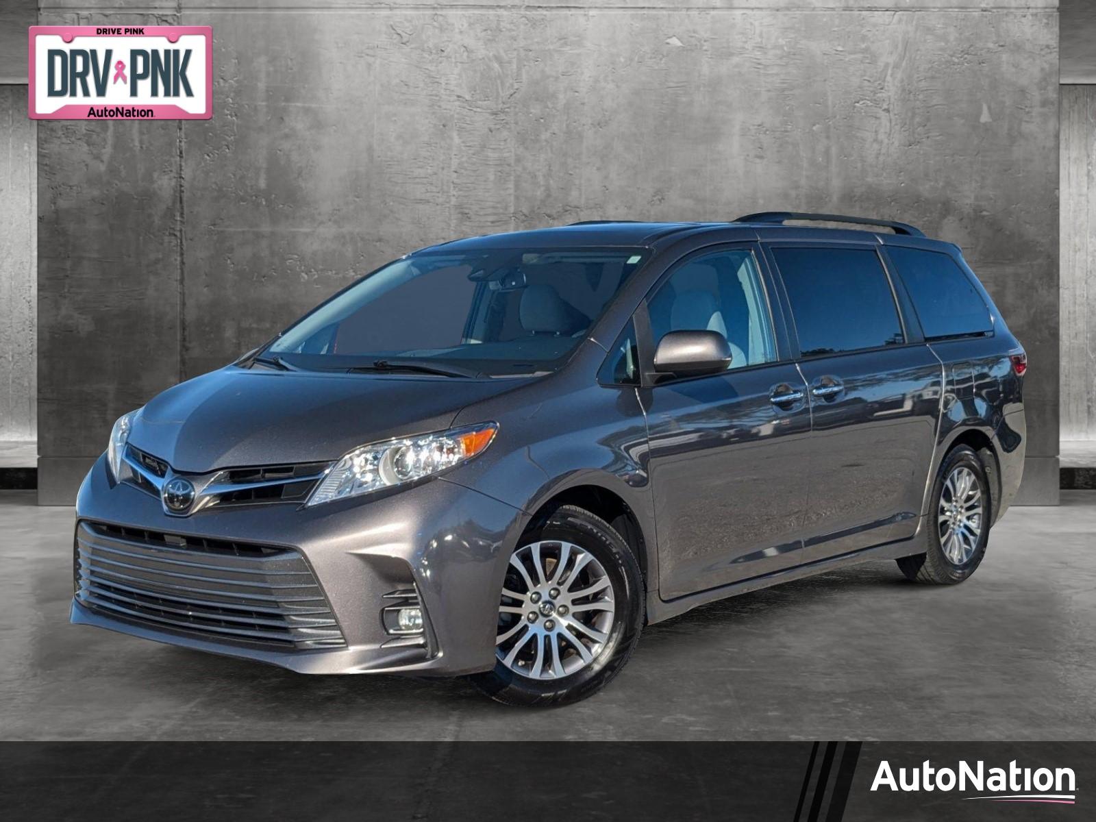 2018 Toyota Sienna Vehicle Photo in St. Petersburg, FL 33713