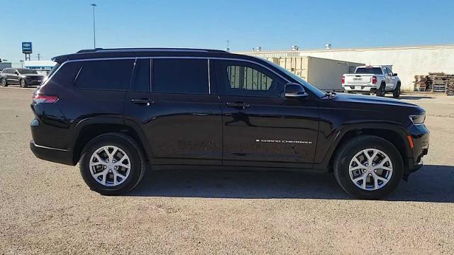 2022 Jeep Grand Cherokee L Vehicle Photo in MIDLAND, TX 79703-7718