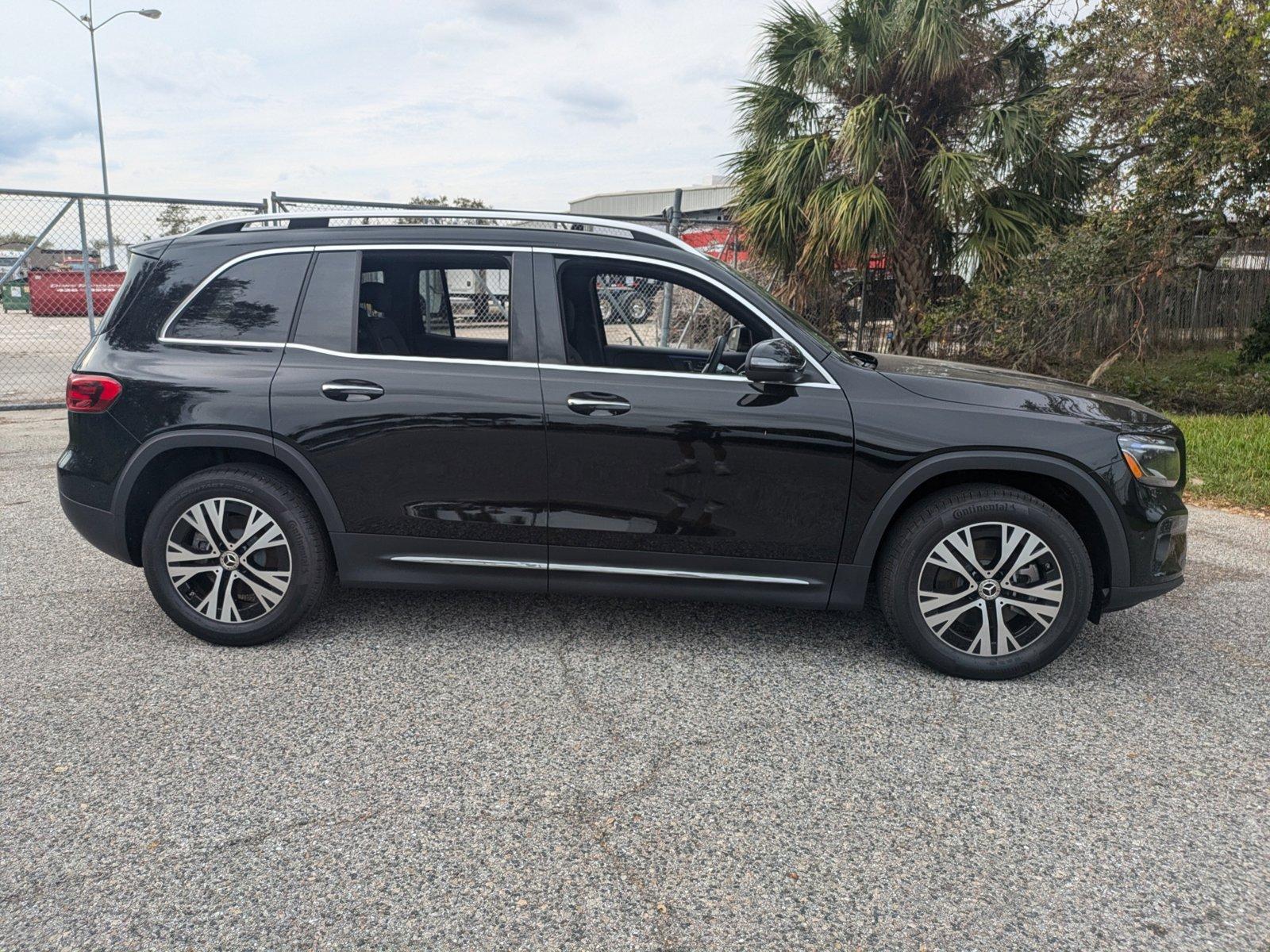 2024 Mercedes-Benz GLB Vehicle Photo in Sarasota, FL 34231