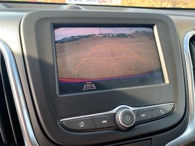 2021 Chevrolet Equinox Vehicle Photo in MOON TOWNSHIP, PA 15108-2571