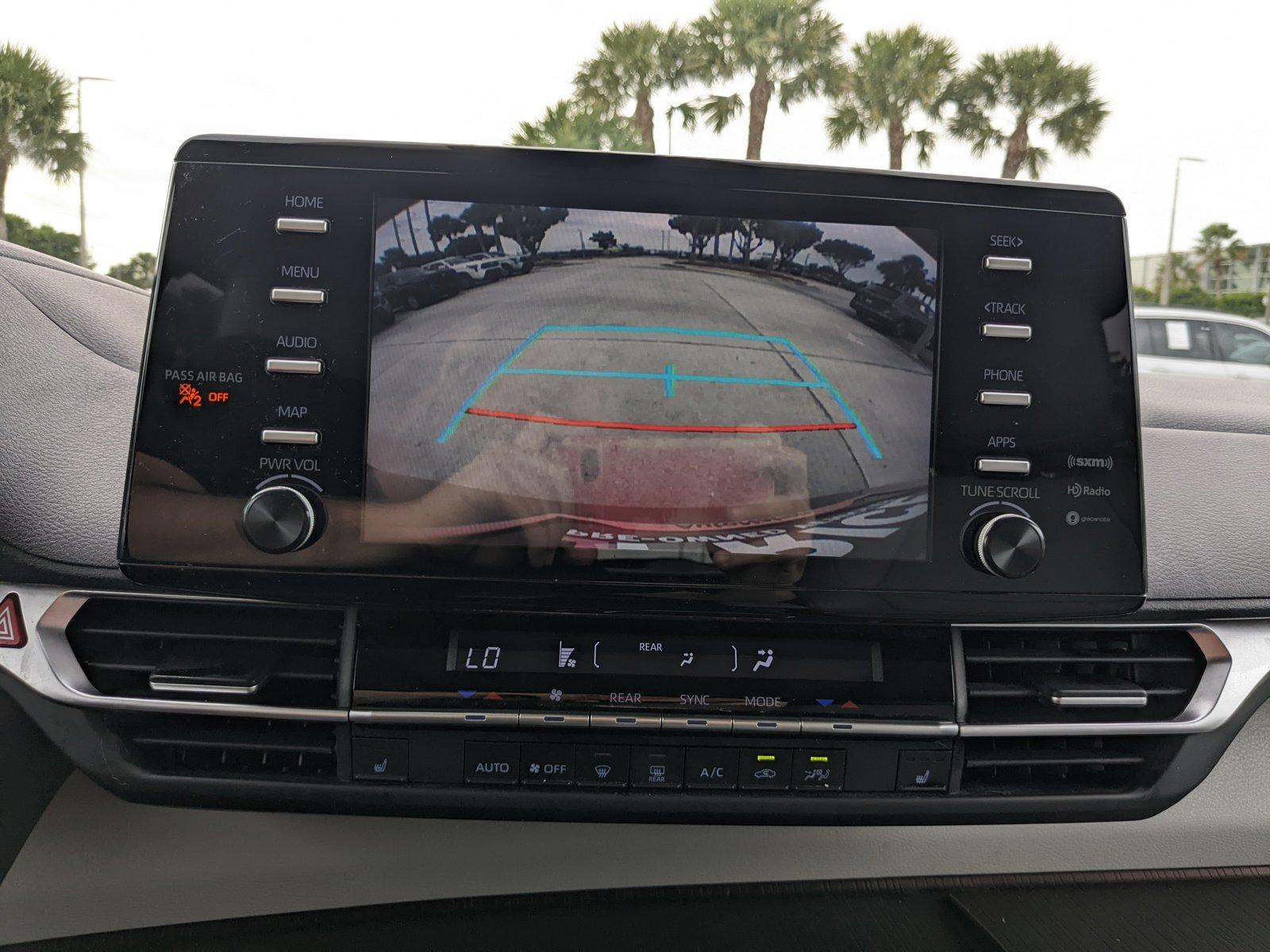 2021 Toyota Sienna Vehicle Photo in Davie, FL 33331