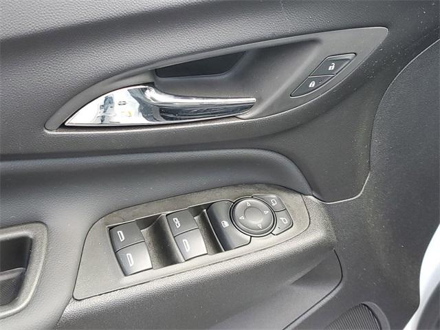 2024 Chevrolet Equinox Vehicle Photo in GRAND BLANC, MI 48439-8139