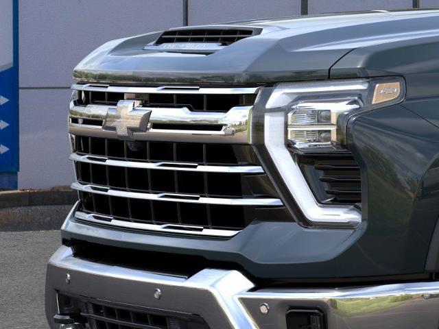 2025 Chevrolet Silverado 2500 HD Vehicle Photo in KANSAS CITY, MO 64114-4502