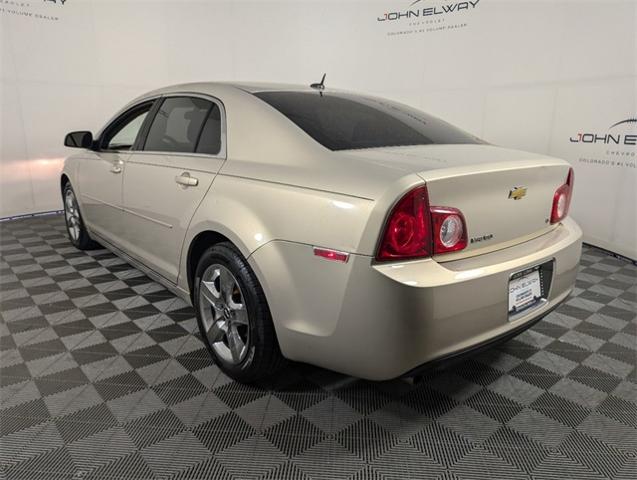 2009 Chevrolet Malibu Vehicle Photo in ENGLEWOOD, CO 80113-6708