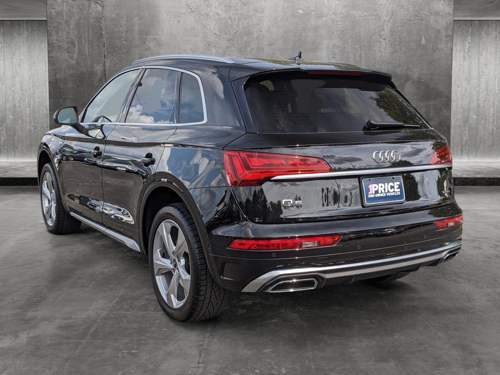 2022 Audi Q5 Vehicle Photo in Cockeysville, MD 21030