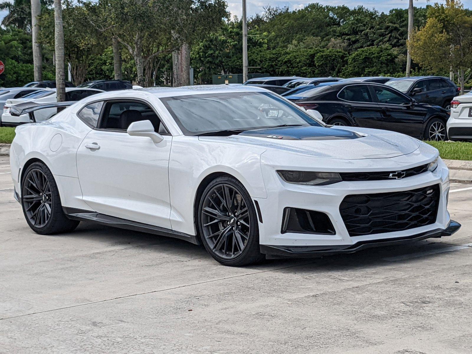 2018 Chevrolet Camaro Vehicle Photo in Davie, FL 33331