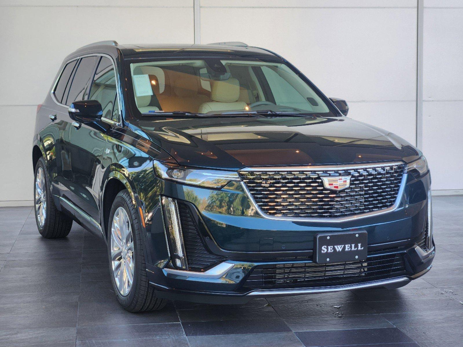 2025 Cadillac XT6 Vehicle Photo in HOUSTON, TX 77079-1502