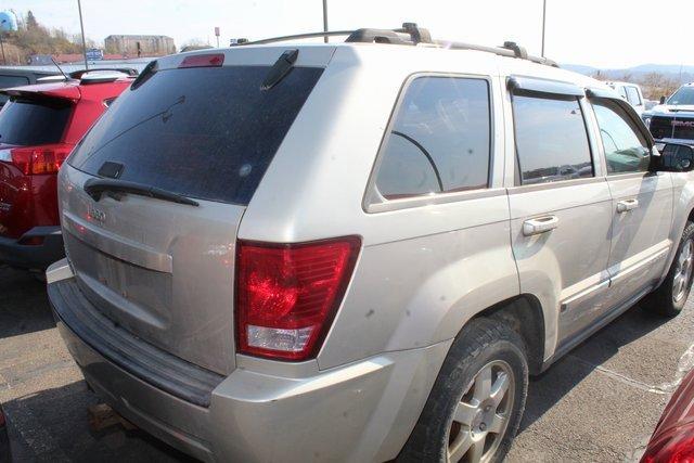 2010 Jeep Grand Cherokee Vehicle Photo in SAINT CLAIRSVILLE, OH 43950-8512