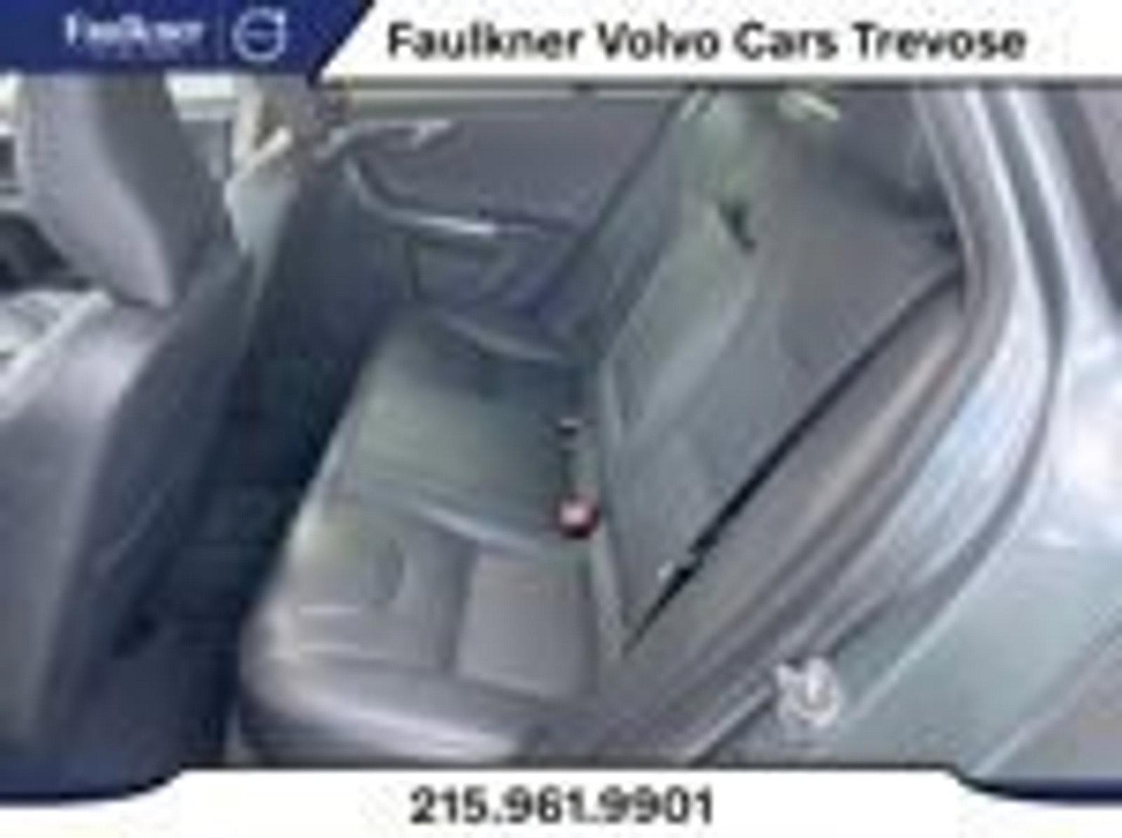 2018 Volvo V60 Cross Country Vehicle Photo in Trevose, PA 19053