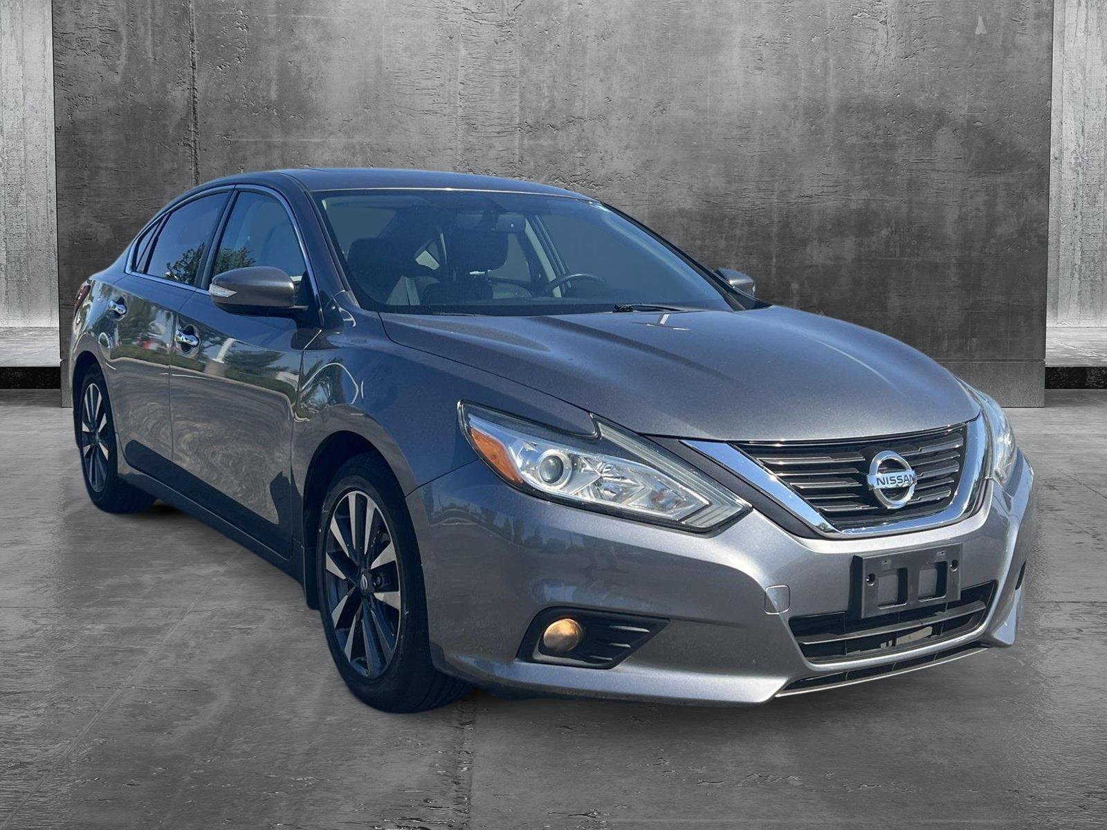 2016 Nissan Altima Vehicle Photo in Memphis, TN 38125