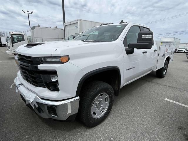 2024 Chevrolet Silverado 2500 HD Vehicle Photo in ALCOA, TN 37701-3235