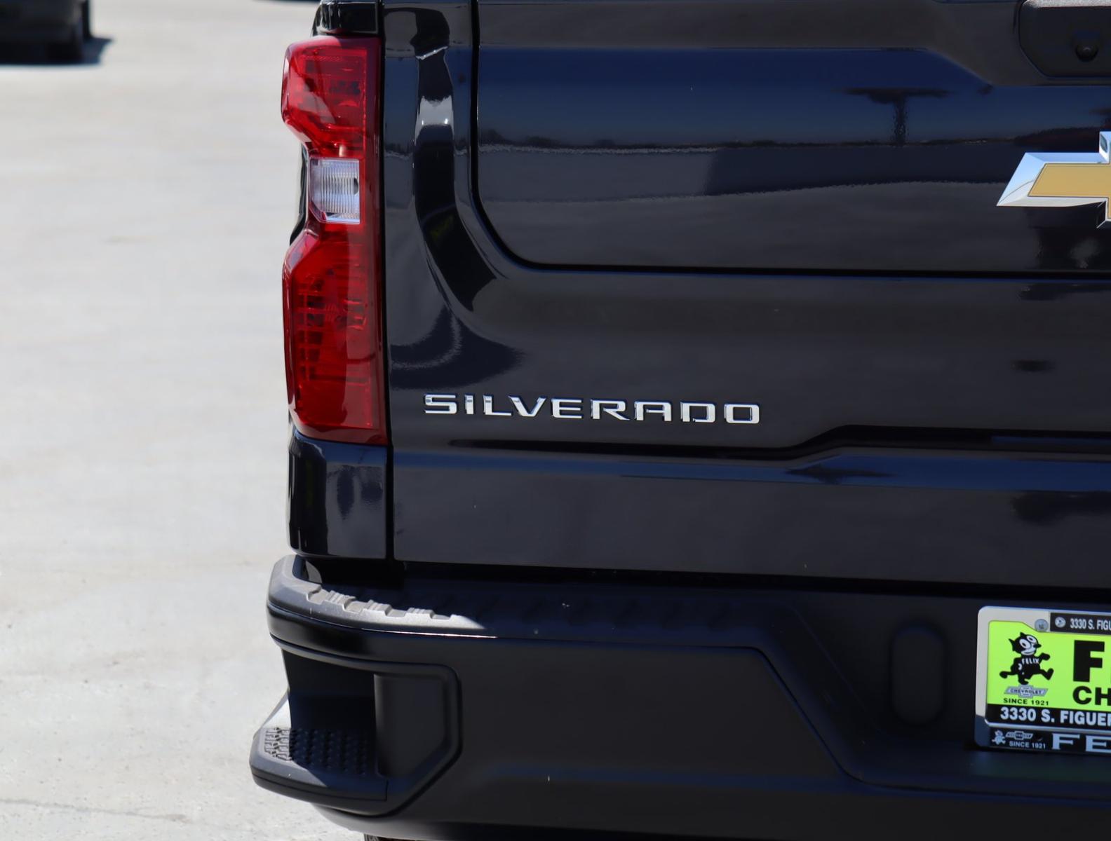 2024 Chevrolet Silverado 1500 Vehicle Photo in LOS ANGELES, CA 90007-3794