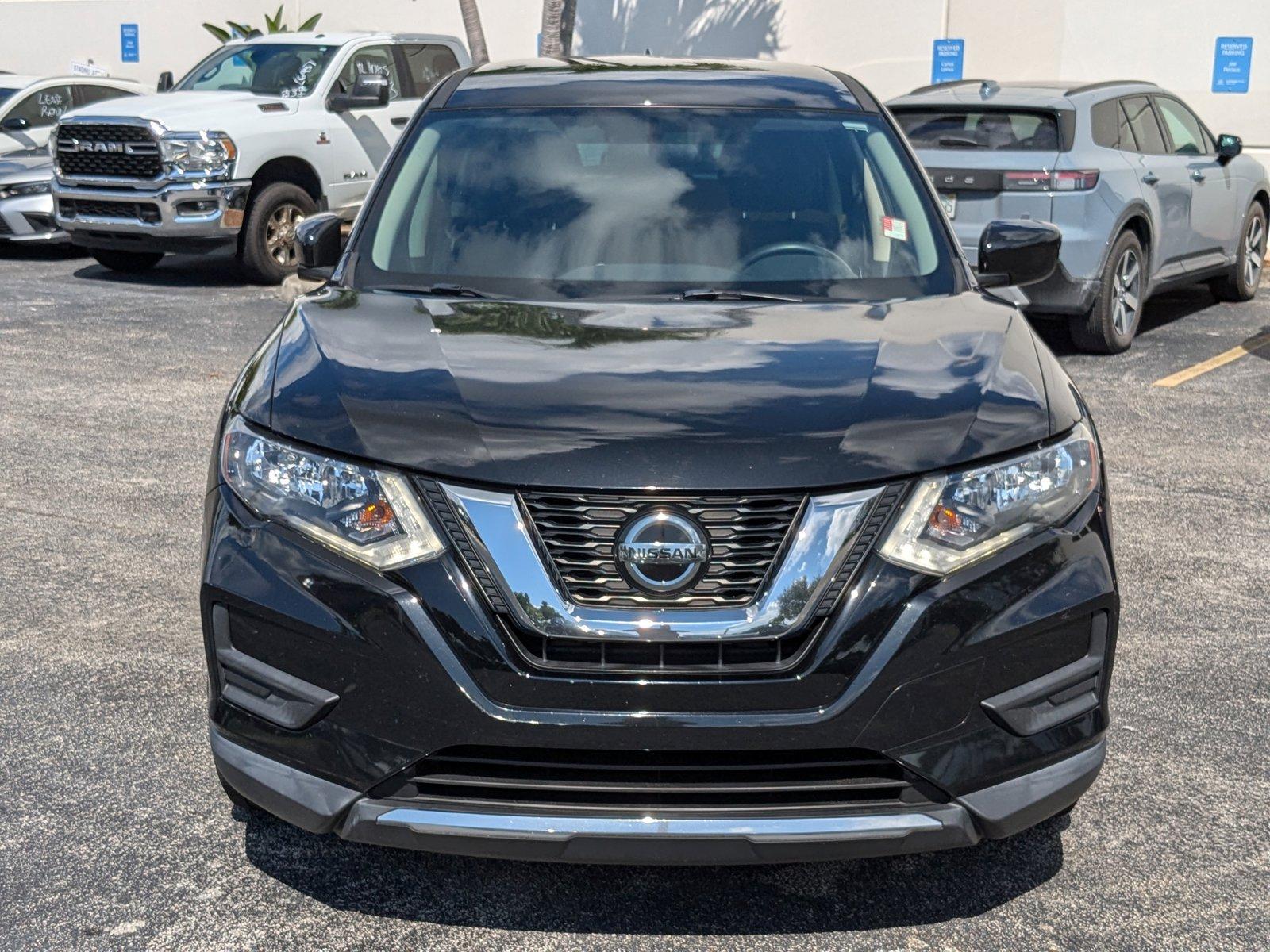 2018 Nissan Rogue Vehicle Photo in Miami, FL 33015