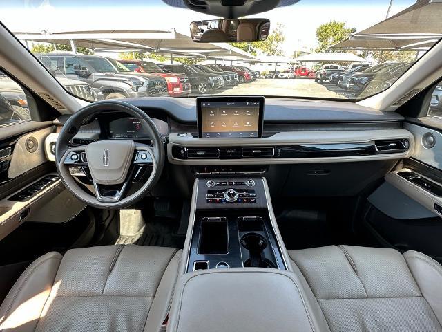 2023 Lincoln Aviator Vehicle Photo in San Antonio, TX 78230