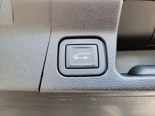 2023 GMC Acadia Vehicle Photo in PAWLING, NY 12564-3219