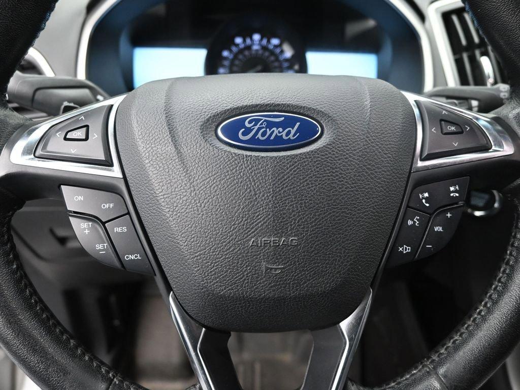 2017 Ford Edge Vehicle Photo in Cedar Rapids, IA 52402