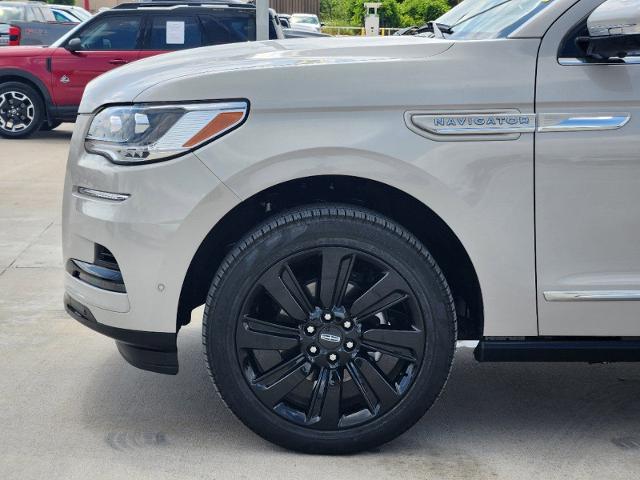 2024 Lincoln Navigator Vehicle Photo in Stephenville, TX 76401-3713