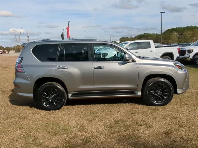 2022 Lexus GX 460 Vehicle Photo in ALBERTVILLE, AL 35950-0246