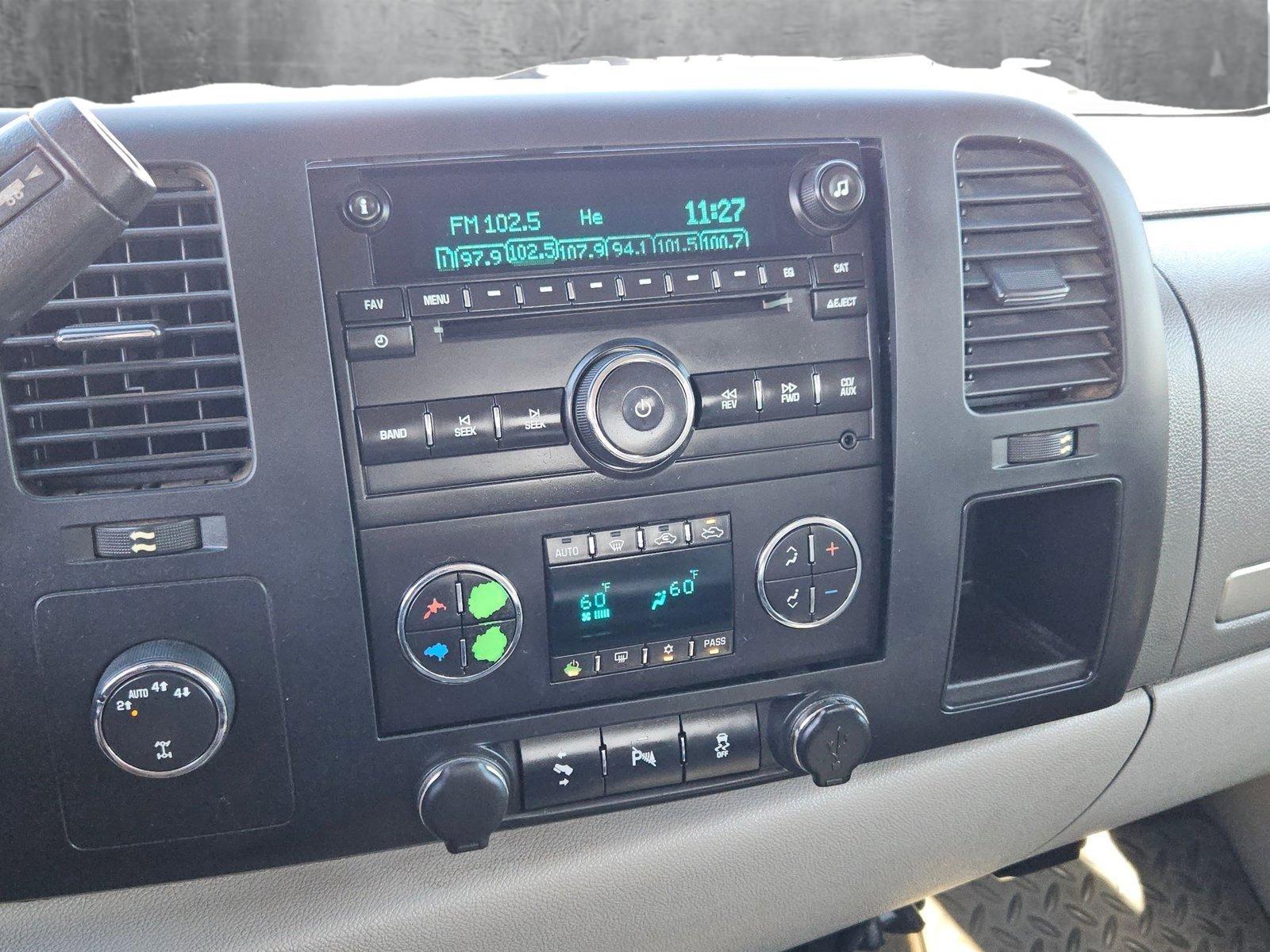 2013 Chevrolet Silverado 1500 Vehicle Photo in MESA, AZ 85206-4395