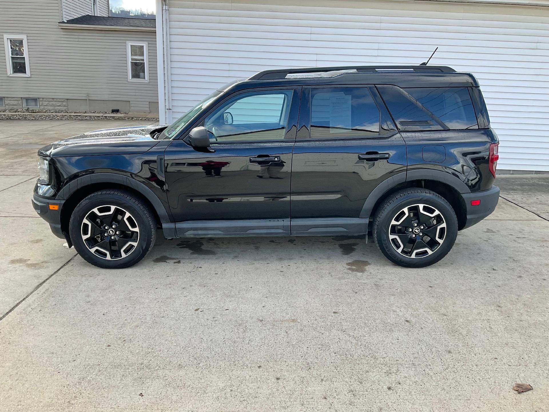 Used 2021 Ford Bronco Sport Outer Banks with VIN 3FMCR9C67MRA05463 for sale in Moundsville, WV