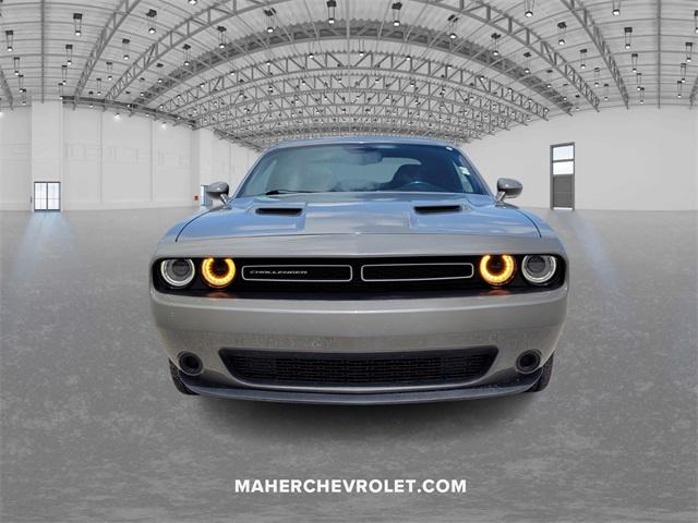 Used 2018 Dodge Challenger SXT with VIN 2C3CDZAG1JH280725 for sale in Saint Petersburg, FL