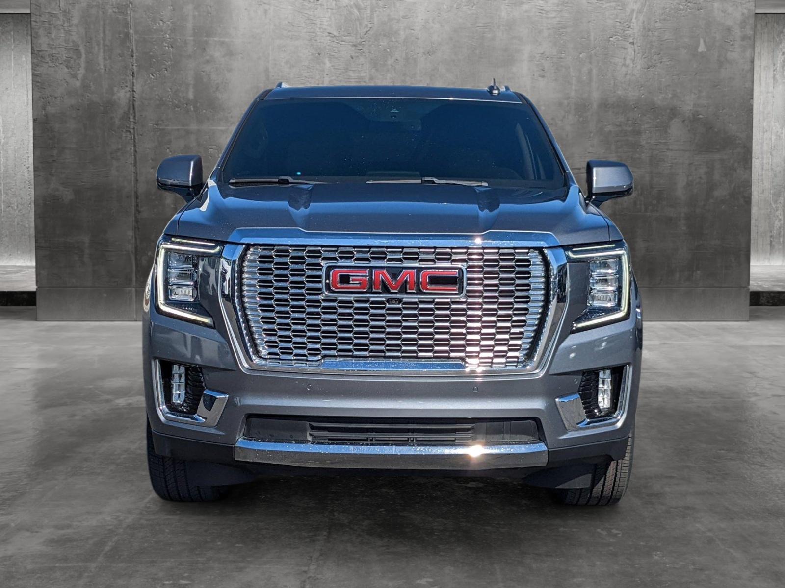 2022 GMC Yukon Vehicle Photo in VALENCIA, CA 91355-1705