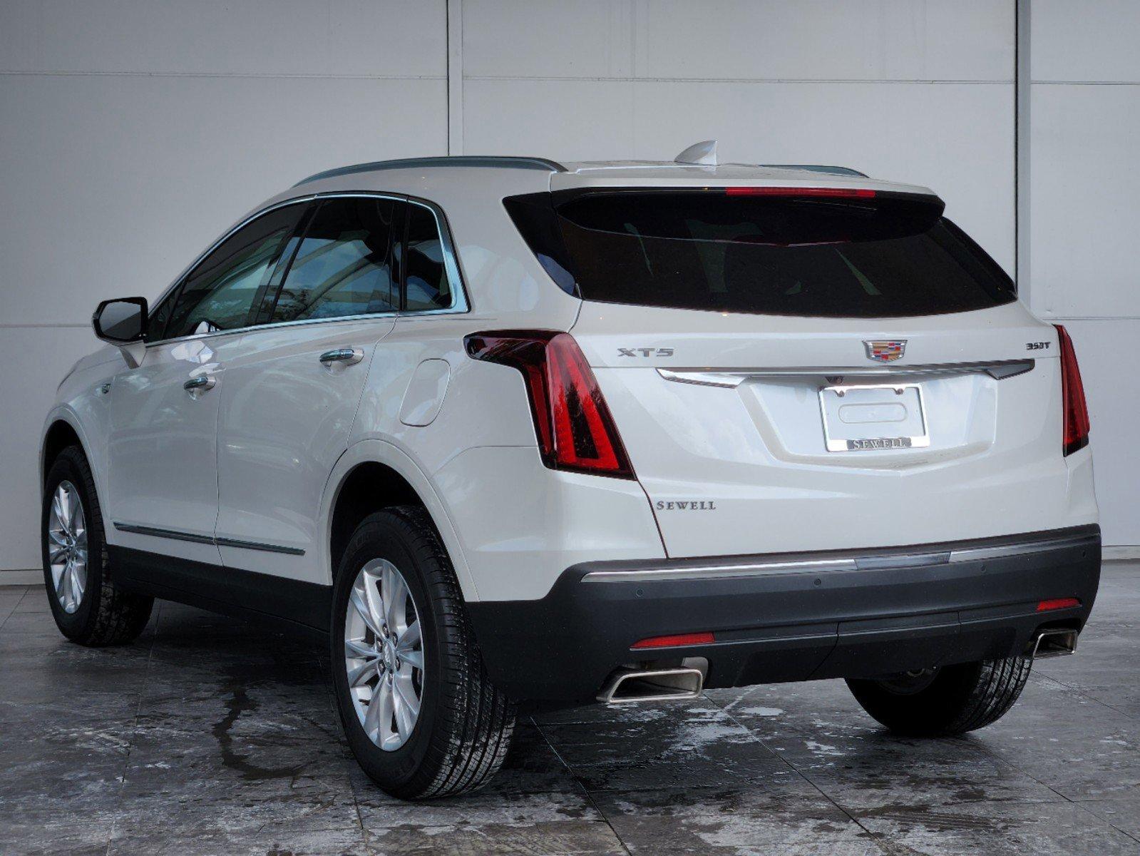 2024 Cadillac XT5 Vehicle Photo in HOUSTON, TX 77079-1502