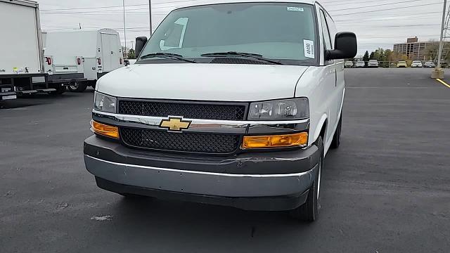 2024 Chevrolet Express Cargo Van Vehicle Photo in JOLIET, IL 60435-8135