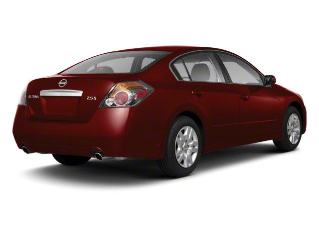 red nissan altima 2010