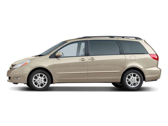 2010 Toyota Sienna Vehicle Photo in Ft. Myers, FL 33907