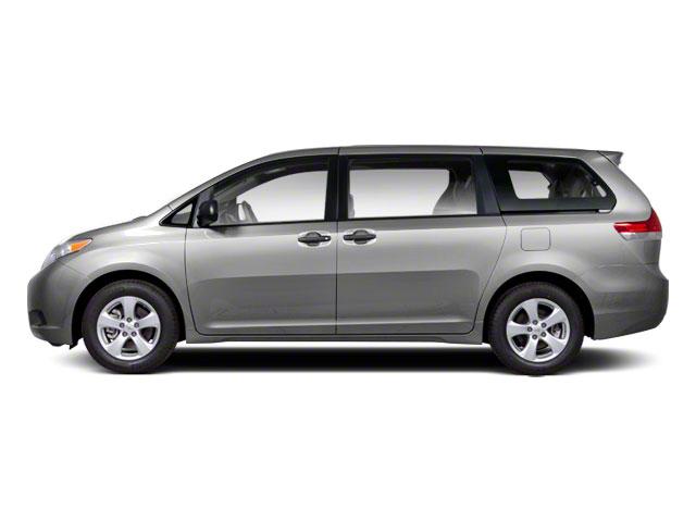 2012 Toyota Sienna Vehicle Photo in Plainfield, IL 60586