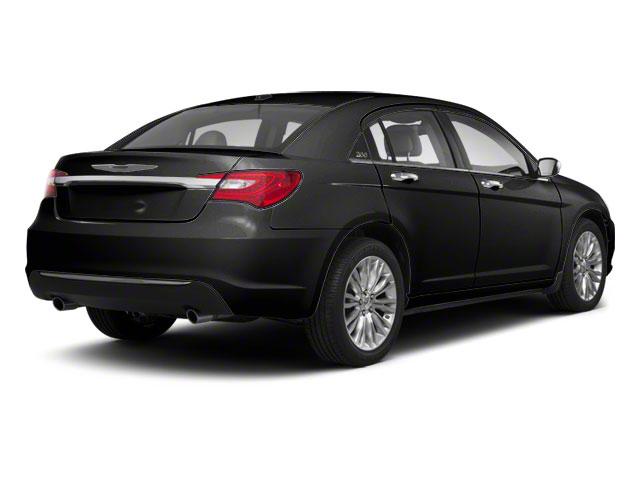 2013 Chrysler 200 Vehicle Photo in MEDINA, OH 44256-9631