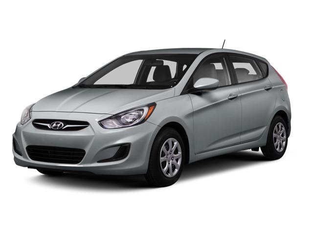 2013 Hyundai ACCENT Vehicle Photo in MOON TOWNSHIP, PA 15108-2571