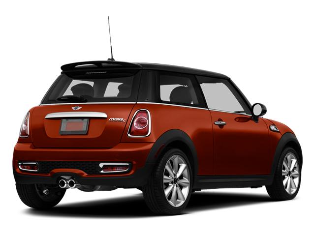 2013 MINI Cooper S Hardtop Vehicle Photo in Oshkosh, WI 54904