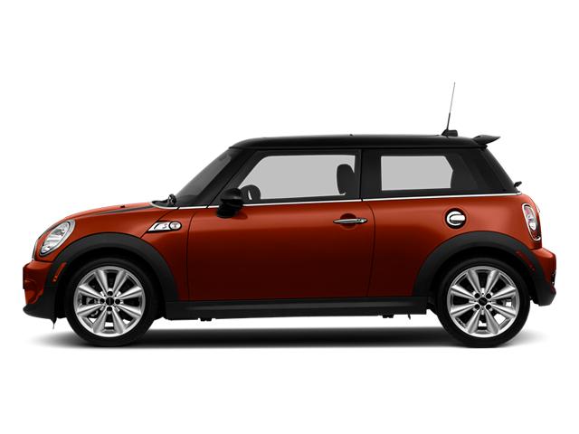 2013 MINI Cooper S Hardtop Vehicle Photo in Oshkosh, WI 54904