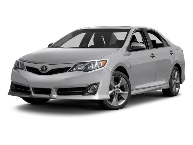 2013 Toyota Camry Vehicle Photo in TIMONIUM, MD 21093-2300