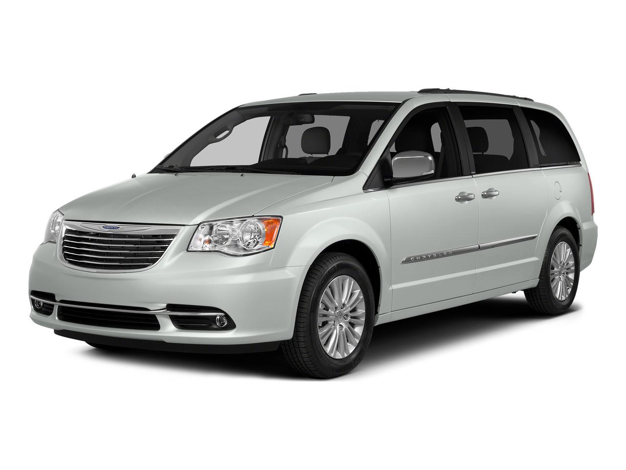 2015 Chrysler Town & Country Vehicle Photo in Peoria, IL 61615