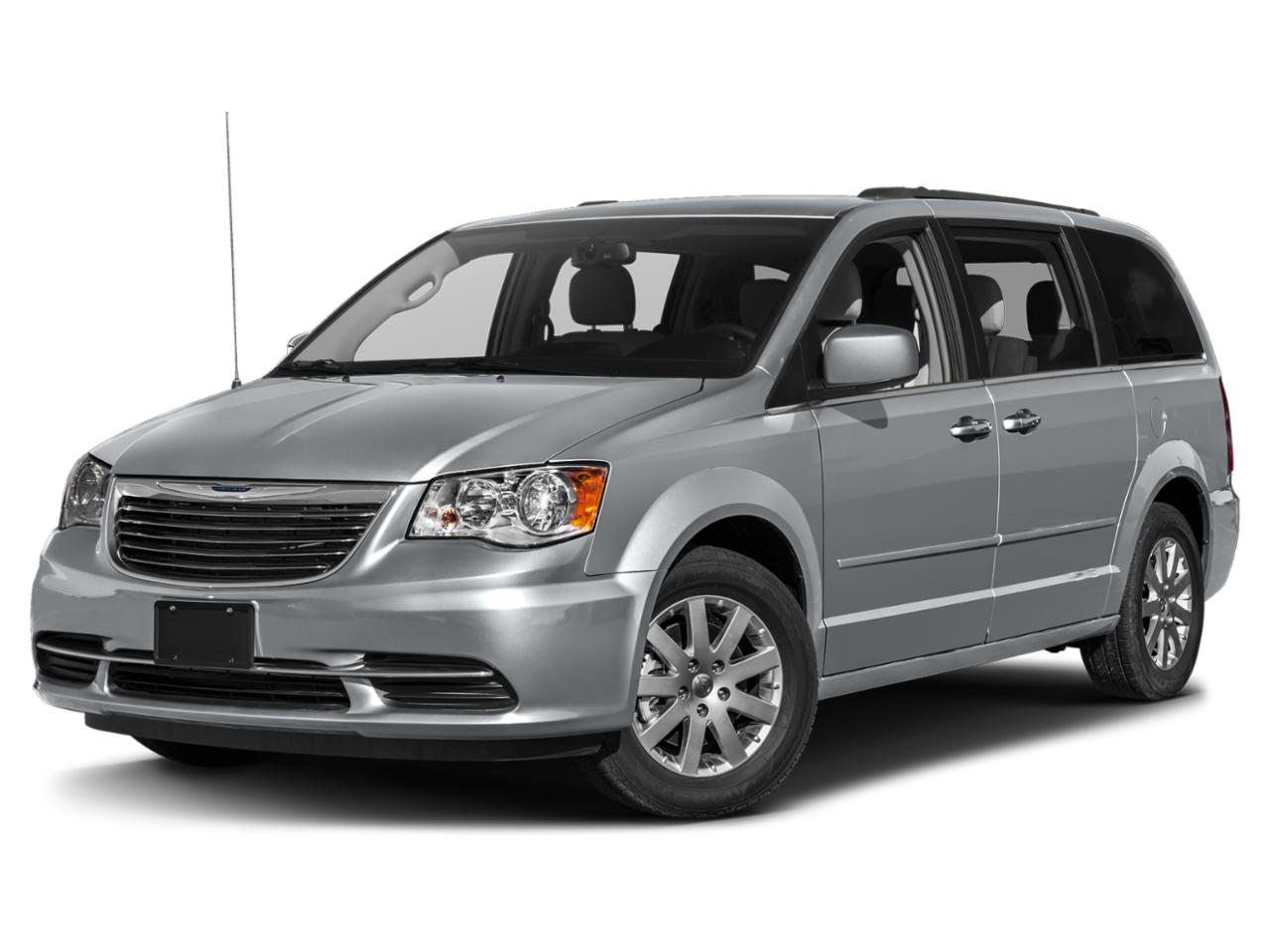 2015 Chrysler Town & Country Vehicle Photo in MEDINA, OH 44256-9631