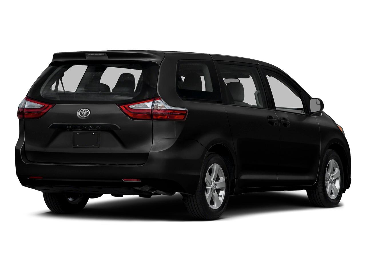 2015 Toyota Sienna Vehicle Photo in Salem, OR 97301