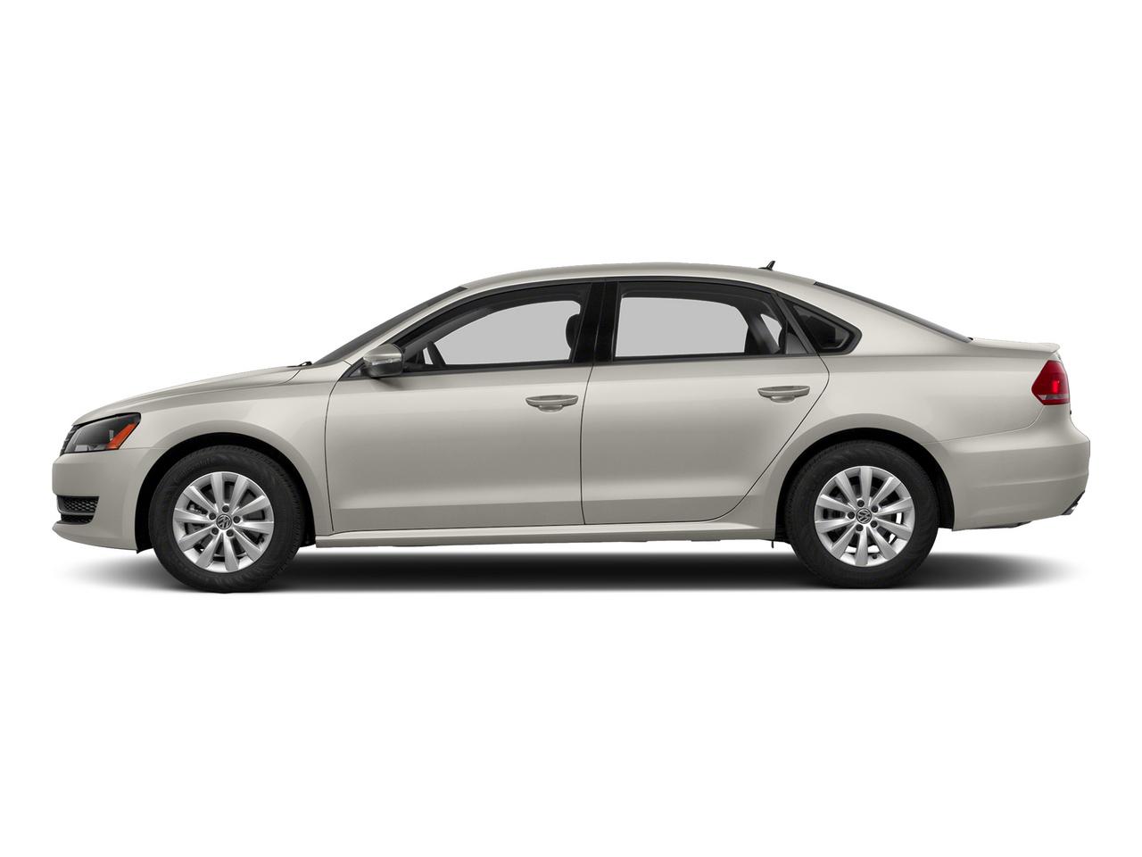 Used 2015 Volkswagen Passat SEL Premium with VIN 1VWCM7A3XFC008811 for sale in Gurnee, IL