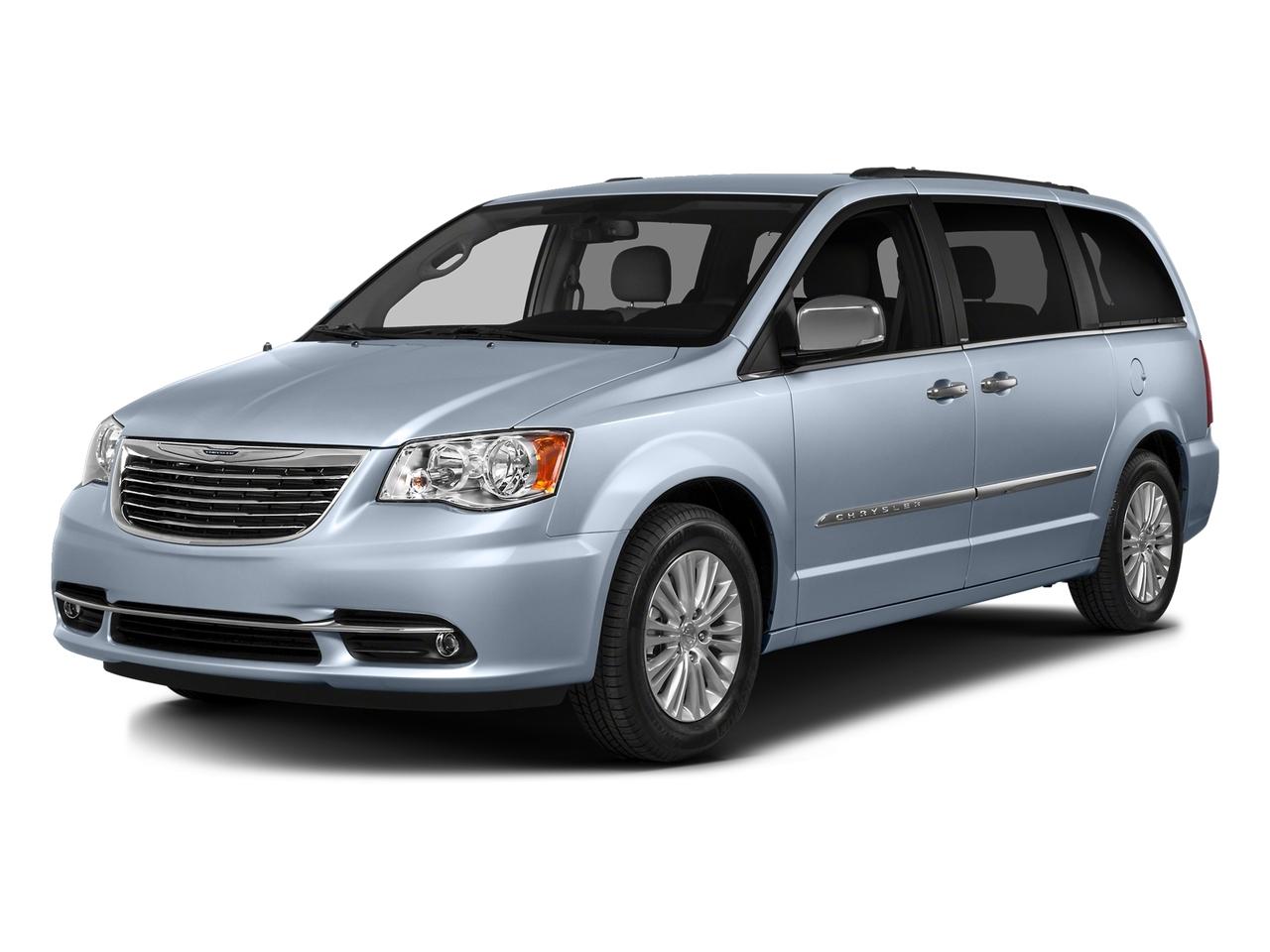 2016 Chrysler Town & Country Vehicle Photo in MADISON, WI 53713-3220