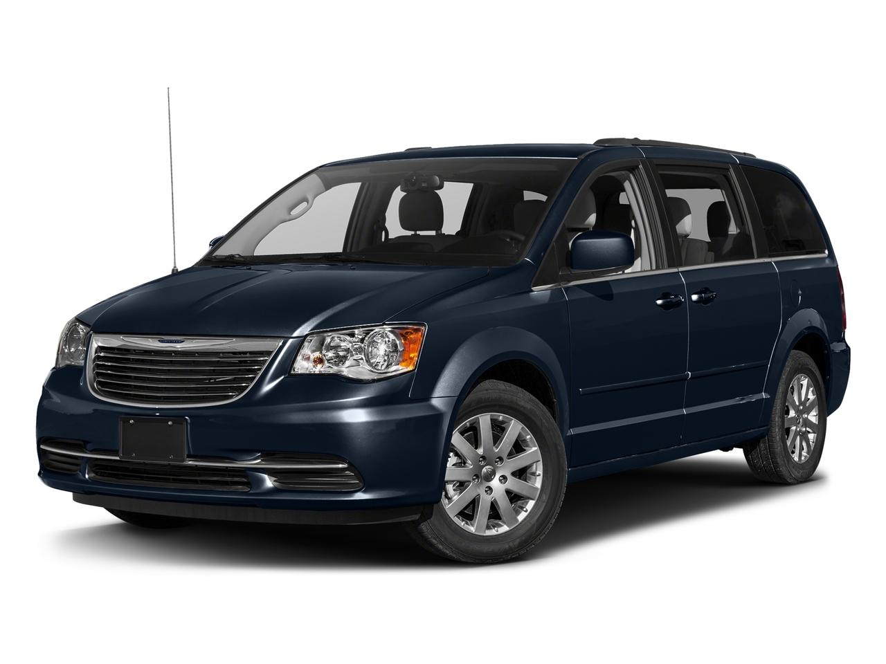 2016 Chrysler Town & Country Vehicle Photo in ELYRIA, OH 44035-6349