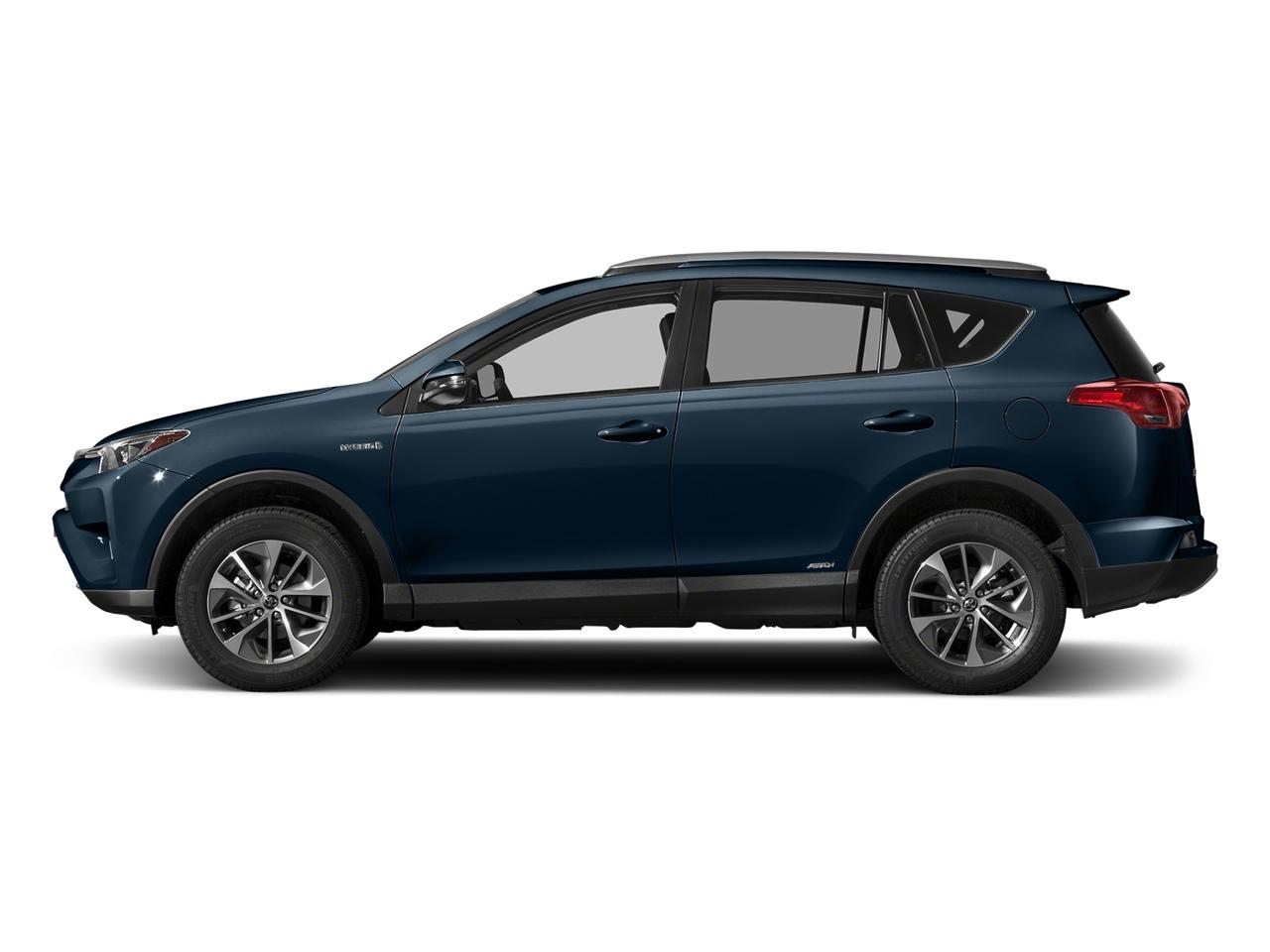 Used 2018 Toyota RAV4 XLE with VIN JTMRJREV4JD173690 for sale in Green Bay, WI