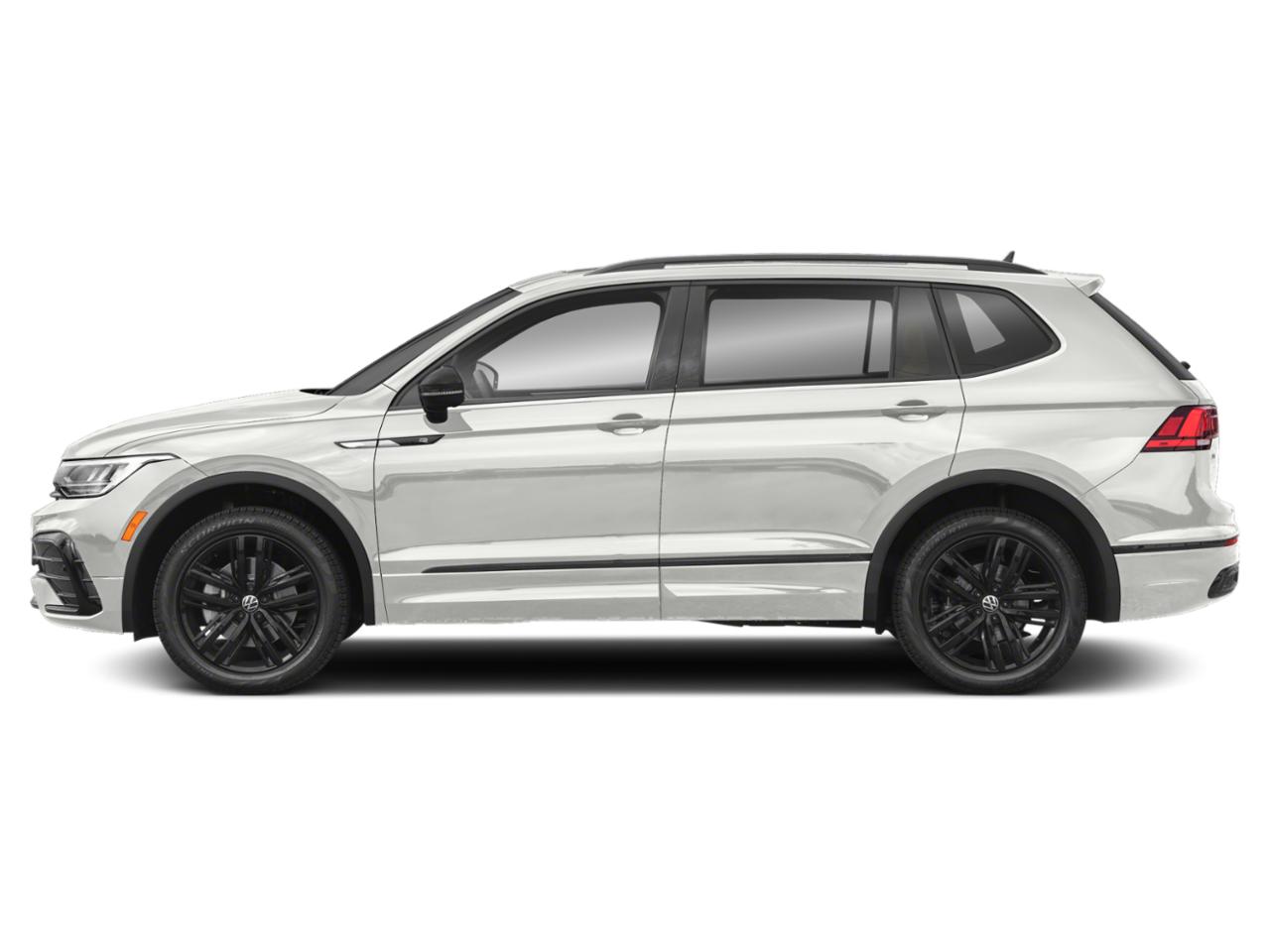 2022 Volkswagen Tiguan Vehicle Photo in GREENACRES, FL 33463-3207