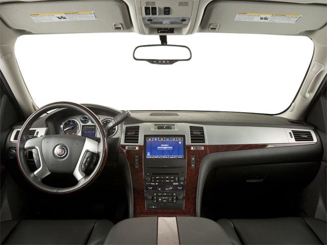 2010 Cadillac Escalade Vehicle Photo in Plainfield, IL 60586