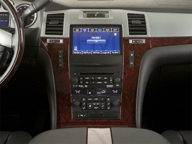 2010 Cadillac Escalade Vehicle Photo in Plainfield, IL 60586